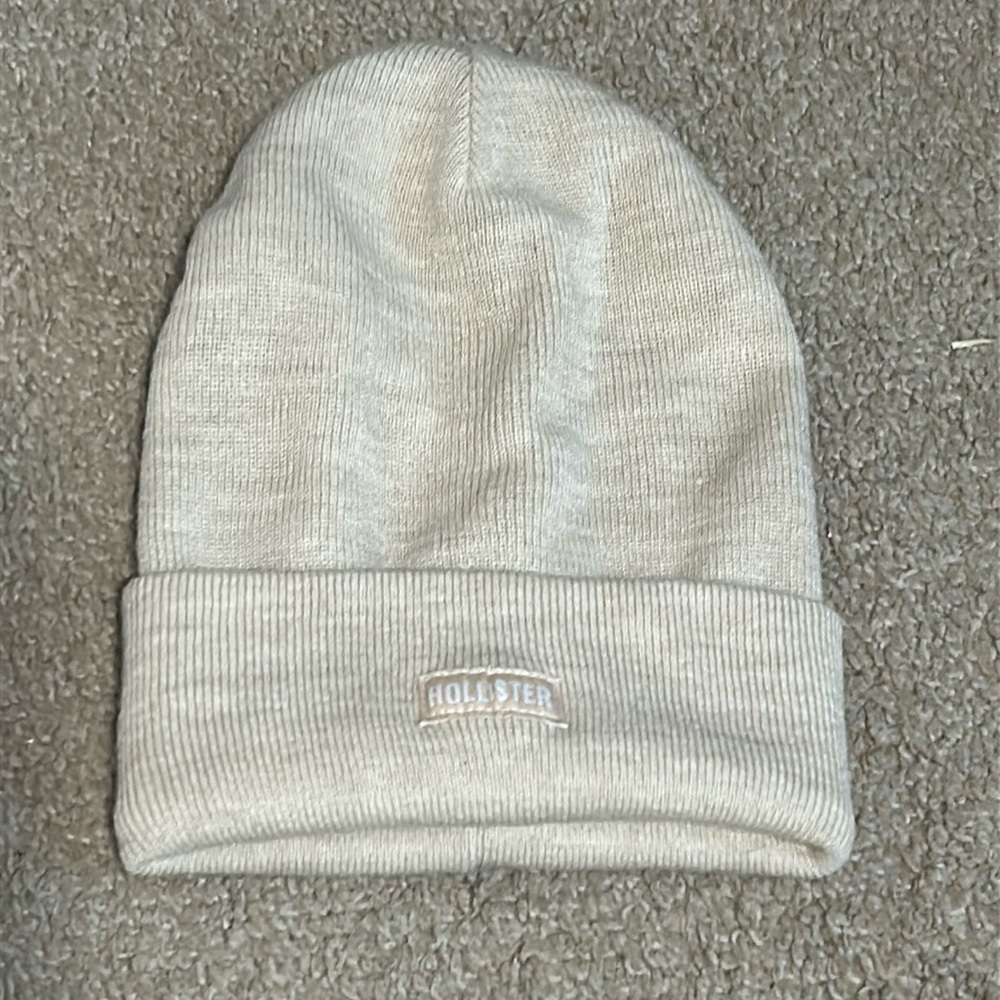Hollister Beanie, Cream Color One size fits all